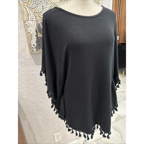 Paris El Moi Collection Black Tassel-Trim Poncho S/M Lightweight - Picture 3 of 8